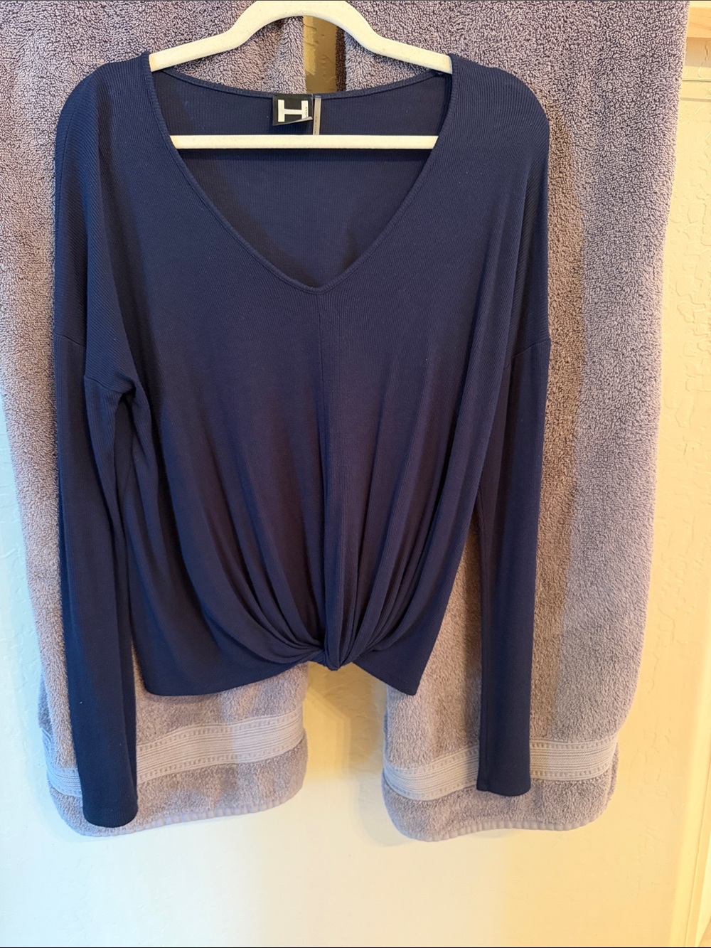 H by bordeaux Navy V-Neck Long Sleeve Twist-Front Top